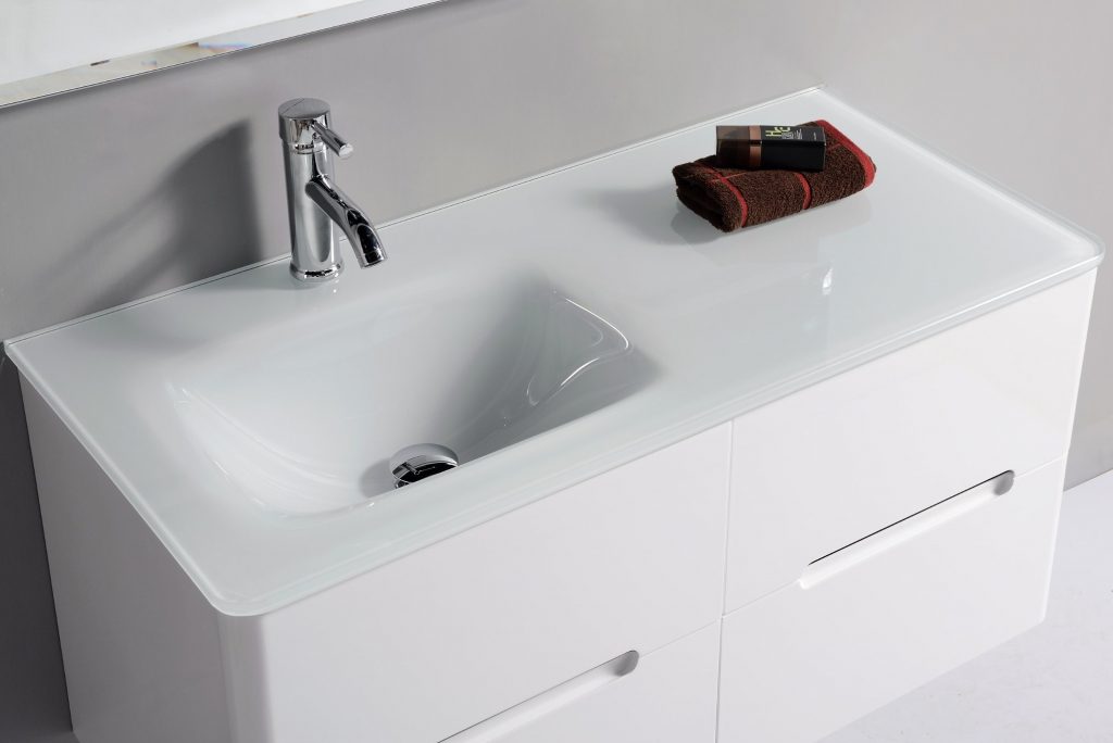 کابینت روشویی پی وی سی (PVC) سفید ضد آب