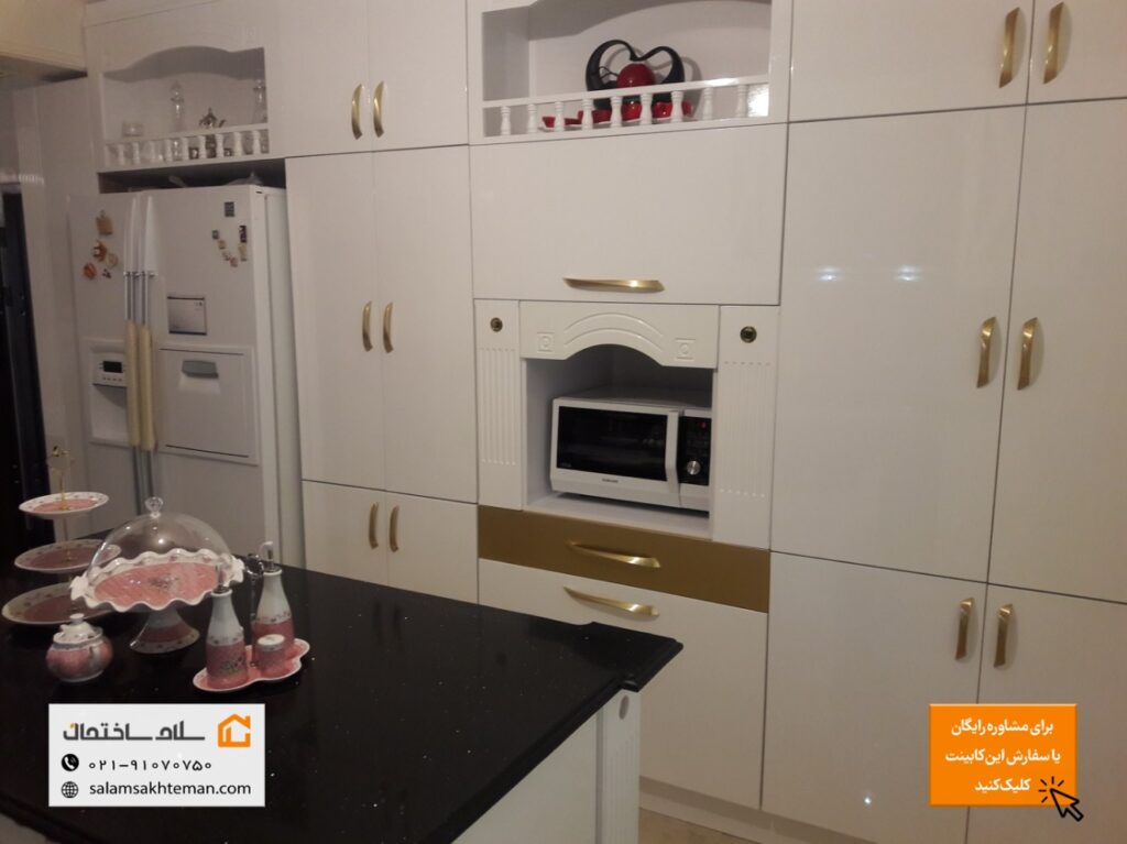 کابینت هایگلاس سفید طلایی تهران از نمای پهلو