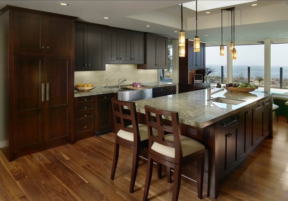 کابینت لوکس نئوکلاسیک تمام چوب با صفحه سنگی