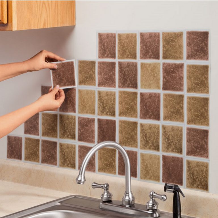 کاشی بین کابینت آشپزخانه
