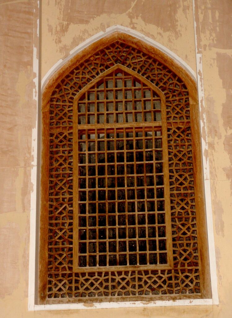 انواع پنجره مشبک چوبی (2)