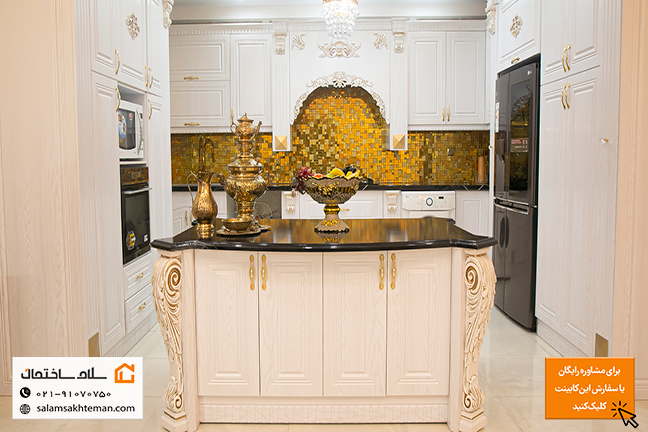کابینت ممبران سفید و طلایی برای آشپزخانه کوچک