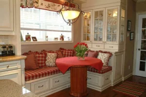 عکس کابینت شاه نشین آشپزخانه با رنگهای شاد و جذاب