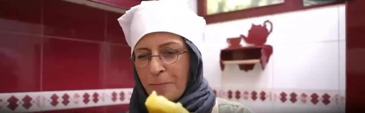 آشپزخانه سوسن پرور با شلف قرمز