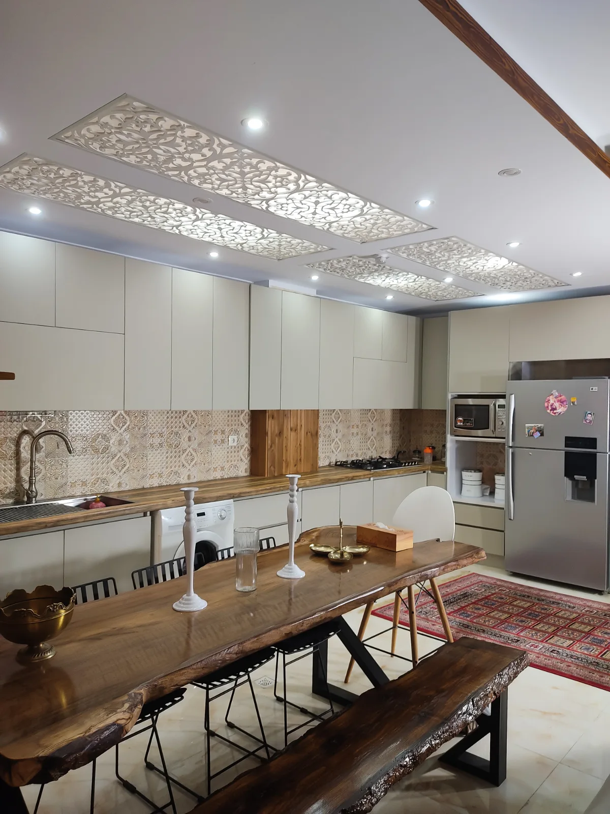 کابینت های گلاس | جدیدترین مدل ها و ترندهای 2026