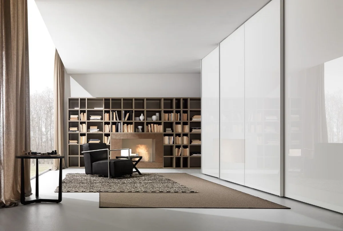 کابینت اداری مینیمال سفید براق در دکوراسیون سفید و نسکافهای فضای کار لاکچری