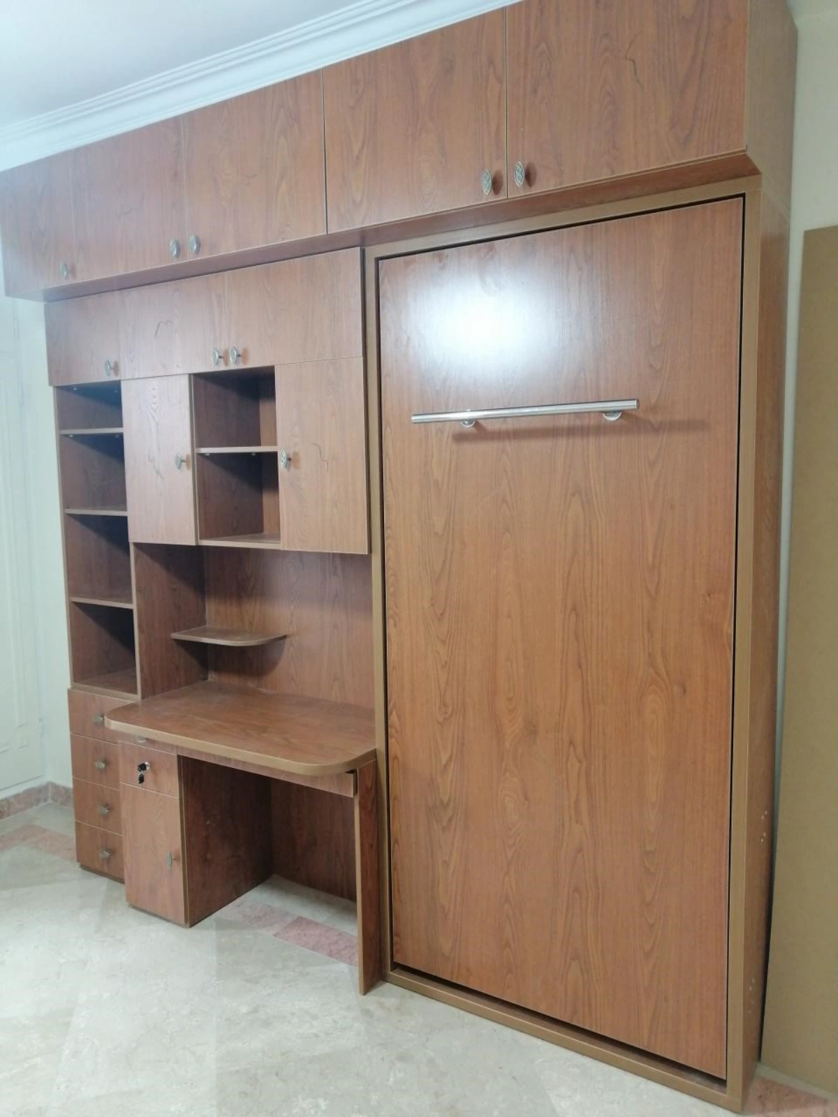 کمد دیواری ام دی اف با تخت تاشو و میز تحریر