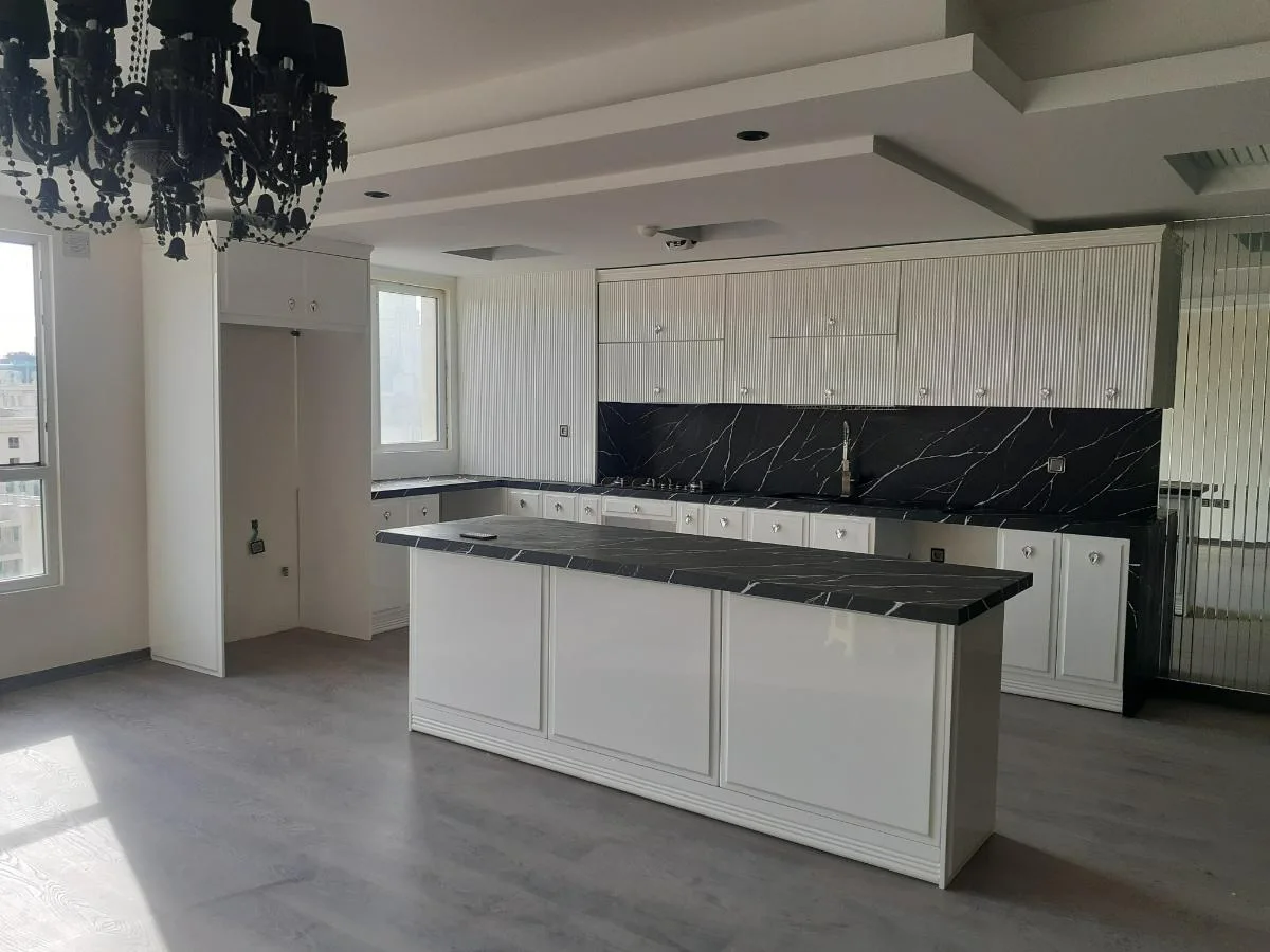 قیمت کابینت انزو در سال 1405؛ جدول حداقل و حداکثر قیمت